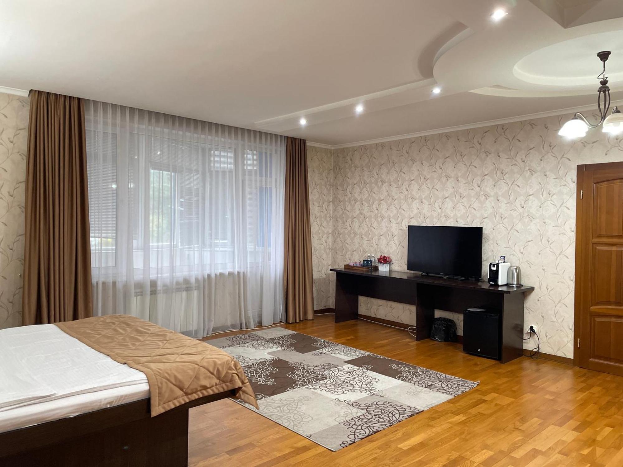 Apartment 5 Алмати Екстер'єр фото